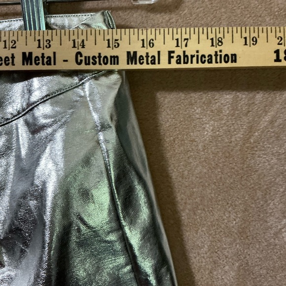 Silver‎ Metallic Pants - Picture 6 of 9